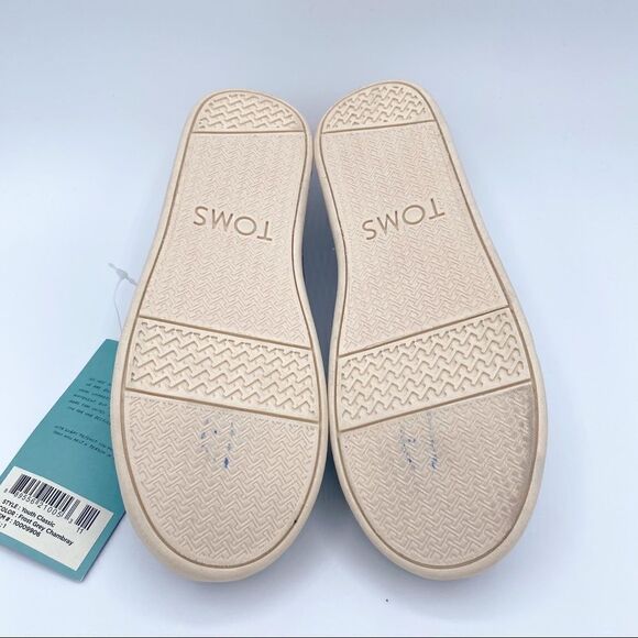 Toms Youth Classic Shoes NWT Size 6 - Picture 4 of 7